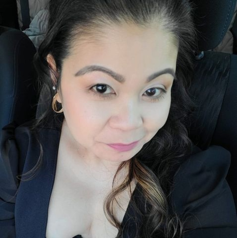 Meet your Posher, Chinita